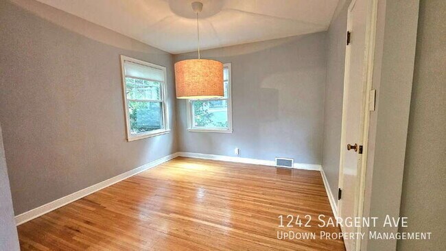 Building Photo - 1242 Sargent Ave