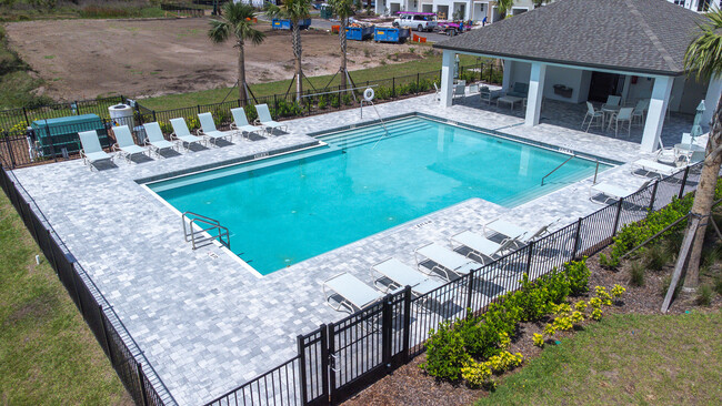 Building Photo - 3281 Vesara Dr