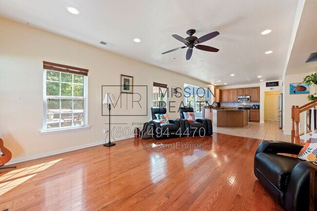 Building Photo - 5106 Timsbury Pointe Dr