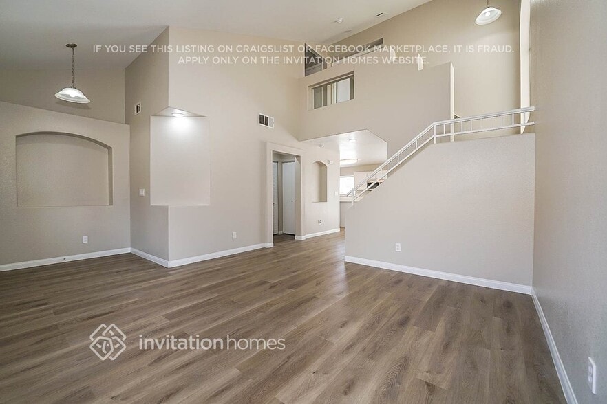 Building Photo - 1715 Ashburn Dr