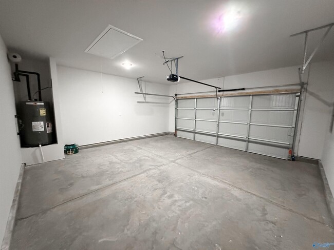 Building Photo - 124 Betty Williams Dr