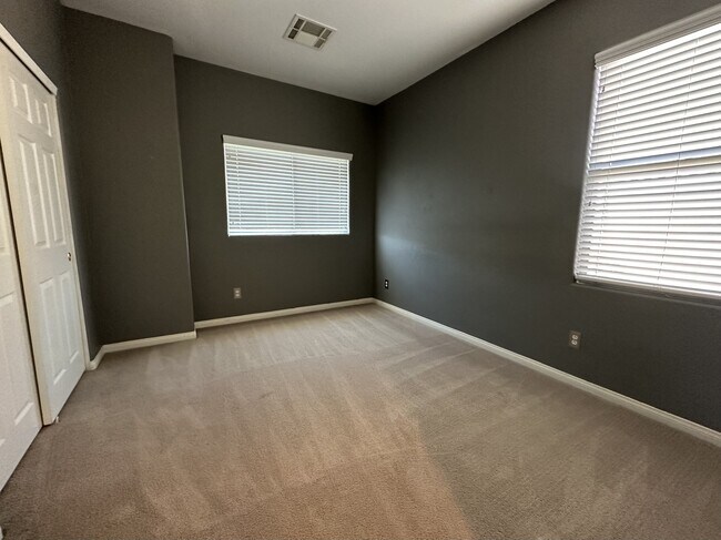 Building Photo - 9133 Dorrell Ln