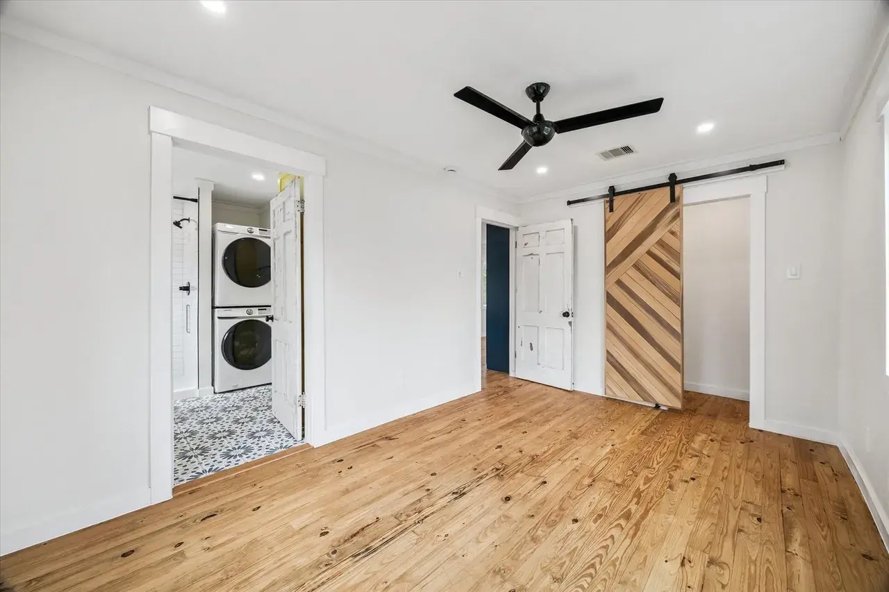 Bedroom - 4610 Siegel St
