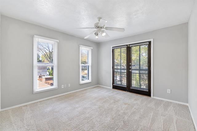 Building Photo - 5928 Sandhurst Ln