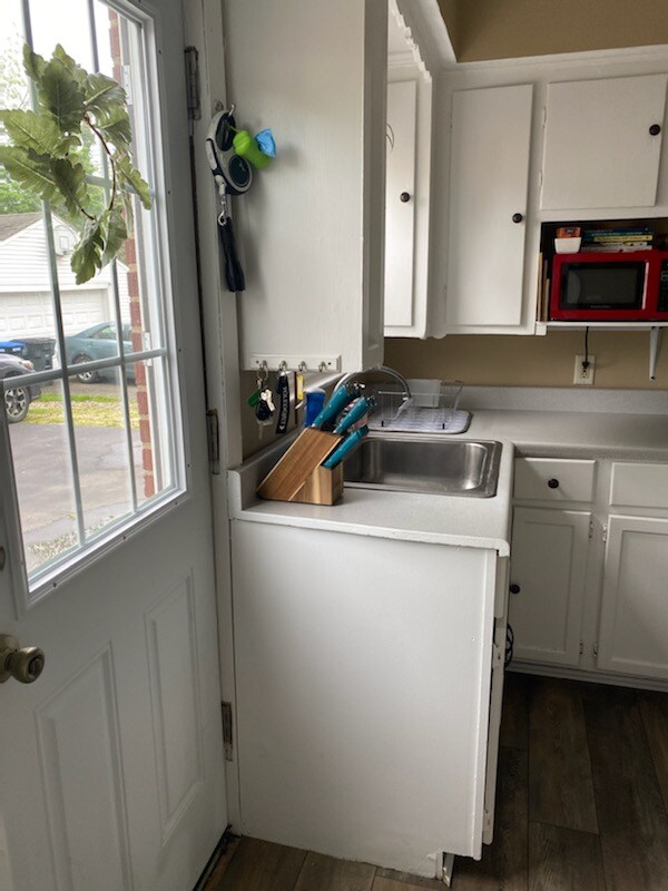 Building Photo - 87 N Pershing Ave