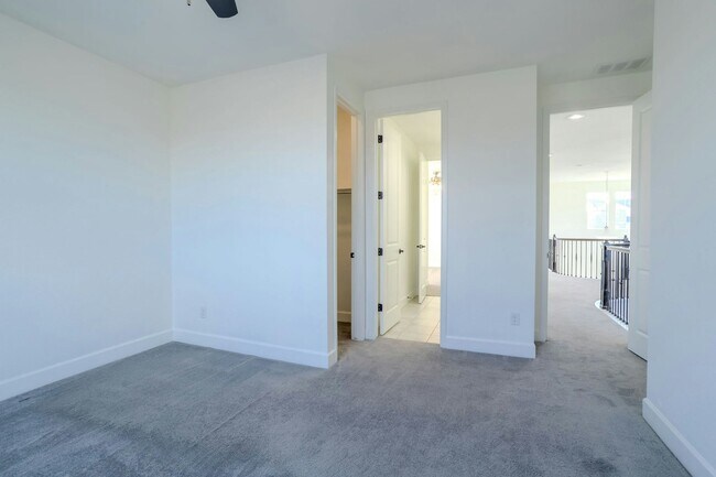 Building Photo - 10138 Atlanta St
