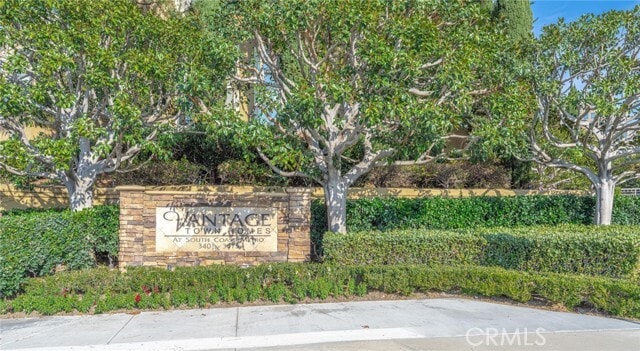 Building Photo - 3407 S Main St