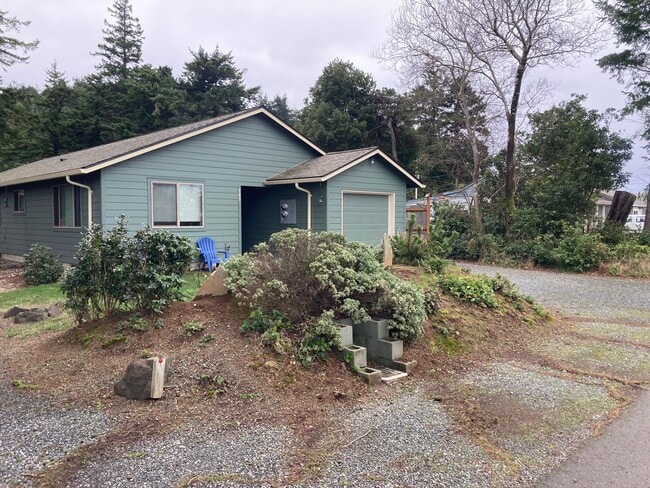 Building Photo - 769-712 12th St