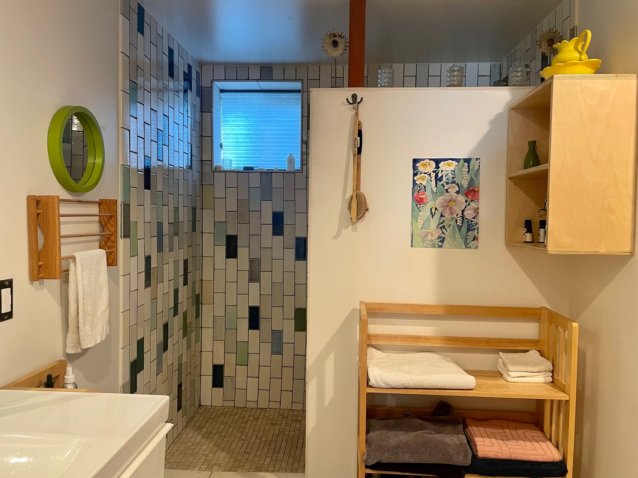 Building Photo - 9305 SW View Point Ter