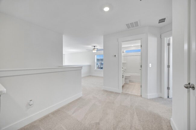 Building Photo - 600 Wetherbrooke Way