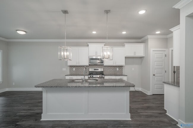 Building Photo - 1826 Anise Cir