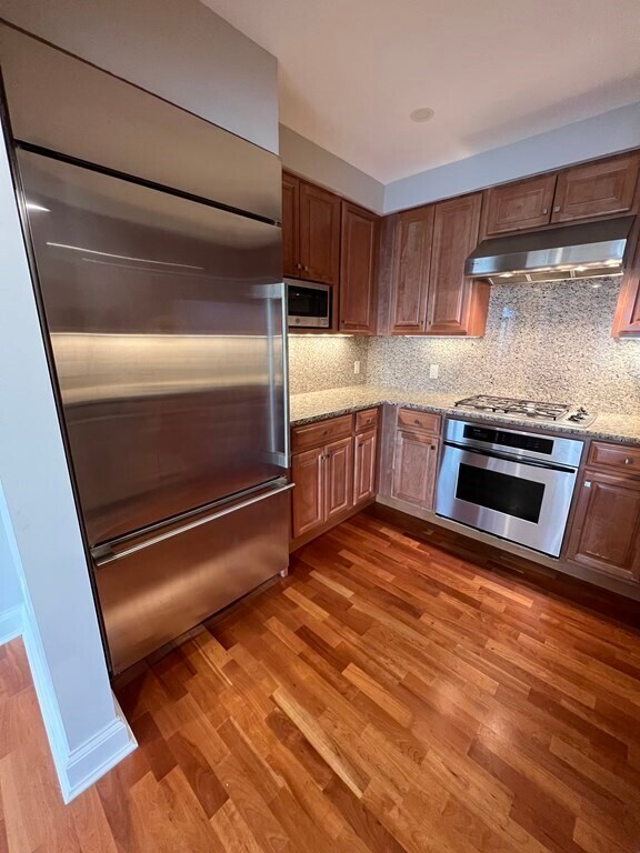 Building Photo - 100 Belvidere St