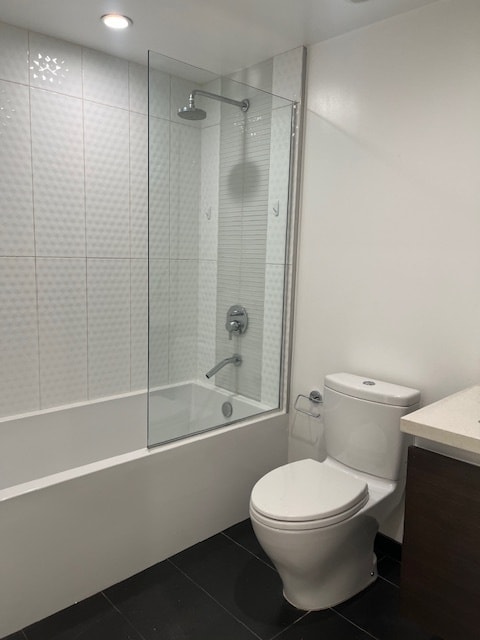 2nd bathroom - 1611 S Beverly Glen Blvd