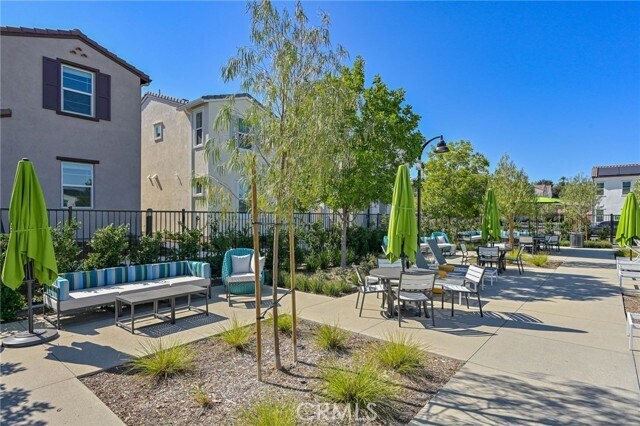 Building Photo - 2242 Yuzu St