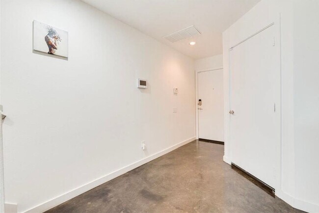 Building Photo - Immaculate 2-Story Urban Loft Townhome wit...