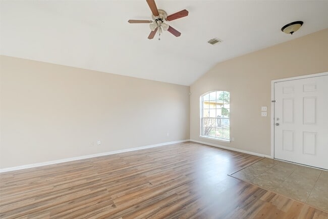 Building Photo - 18814 Bonners Park Cir