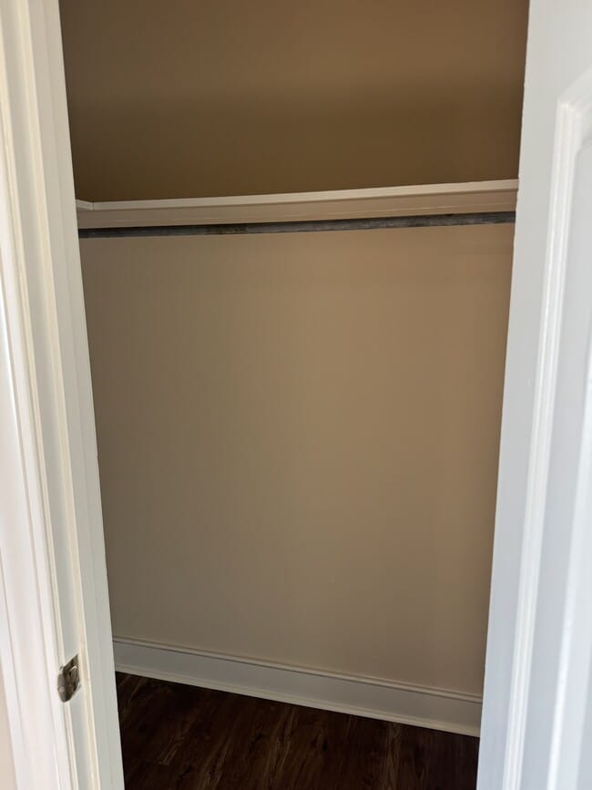 Building Photo - 3564 Mills Rd