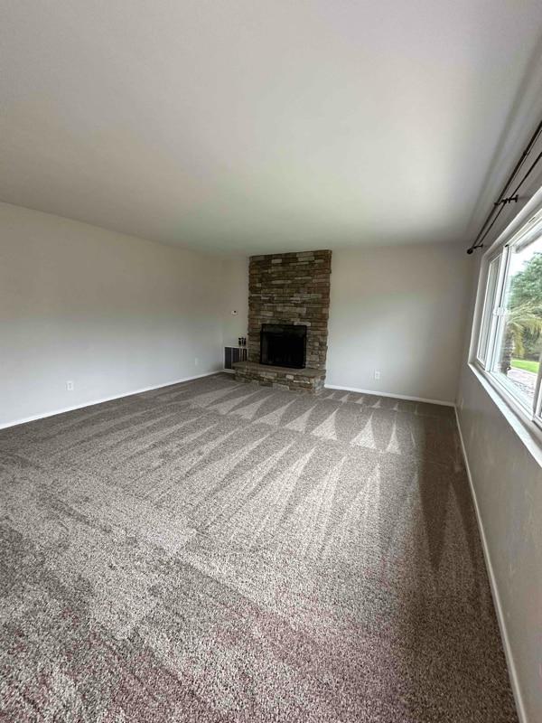 Building Photo - 5790 Dehesa Rd