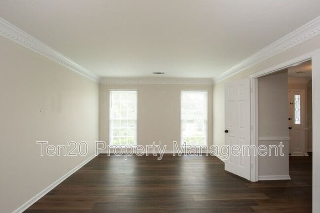 Building Photo - 4065 Windtree Ln
