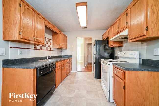 Building Photo - 12289 Riviera Dr