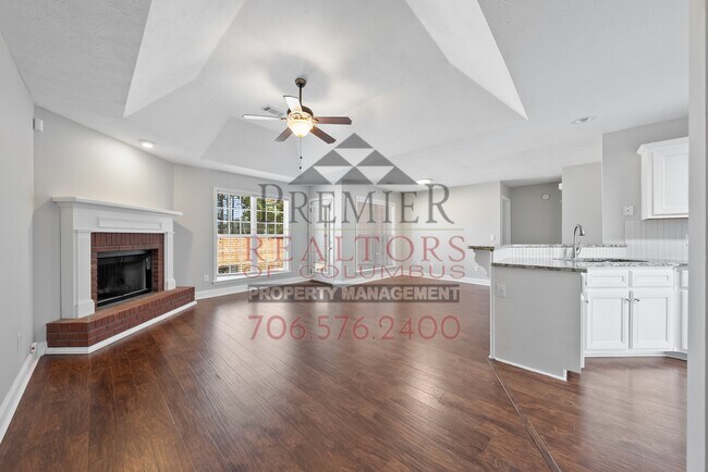 Building Photo - 8079 Garrett Pines Dr