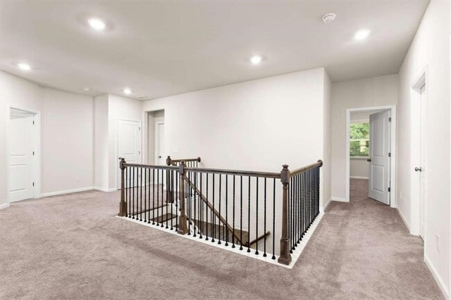 Building Photo - 3217 Hidden Valley Cir