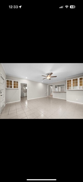 Building Photo - 7418 Oscar Dr