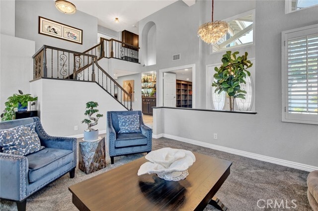 Building Photo - 7246 E La Cumbre Dr