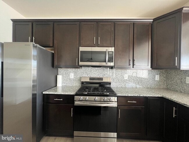 Building Photo - 35 Signal Knob Cottage Dr