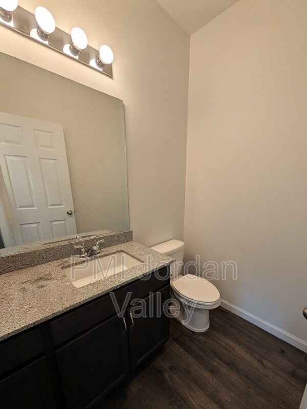 Building Photo - 2123 Wallflower Dr