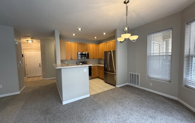 Building Photo - 8465 S Holland Way