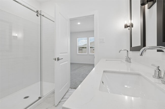 Building Photo - 8434 Tranquil Bay Ct