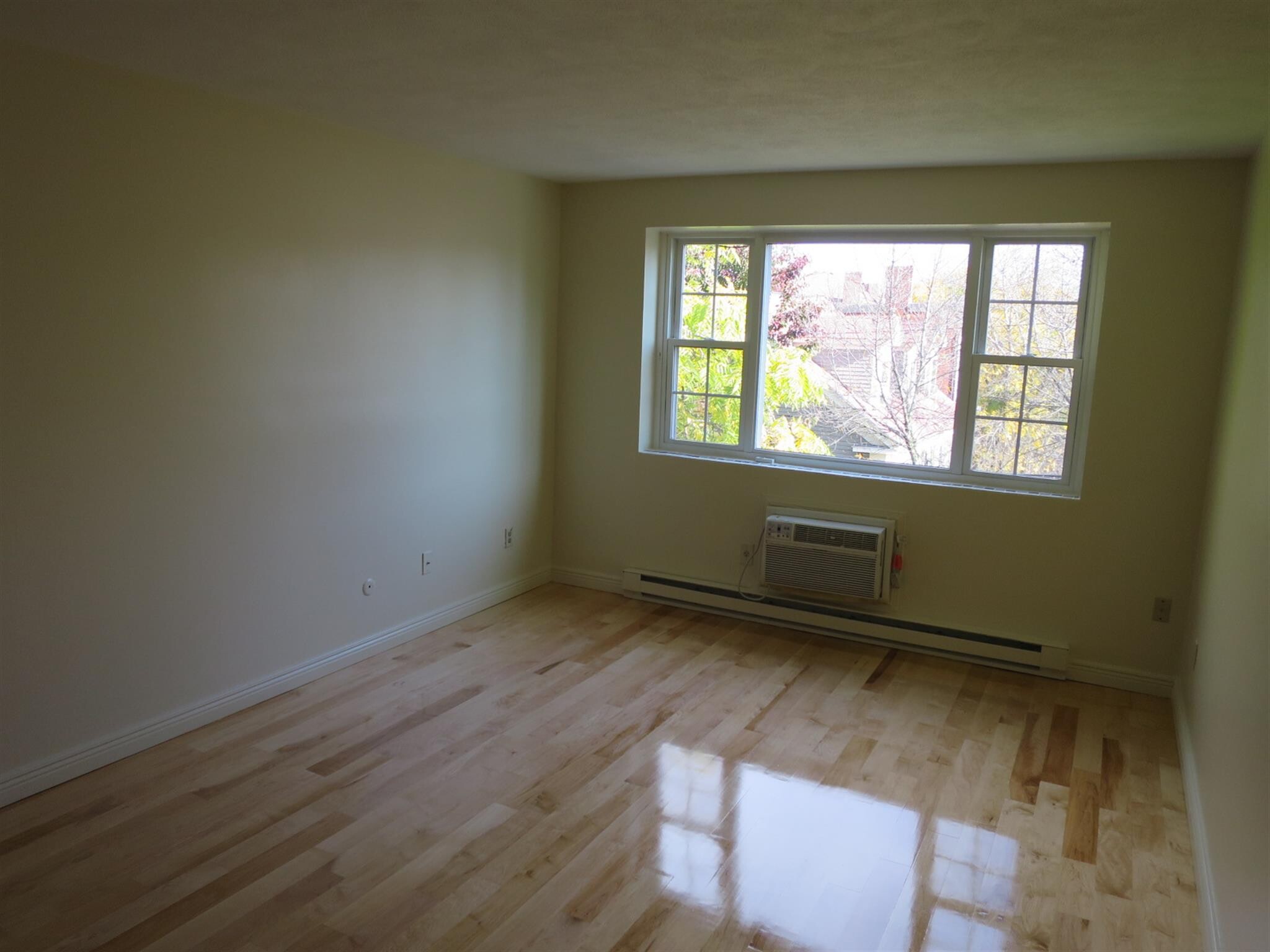 Building Photo - 21 Franklin St