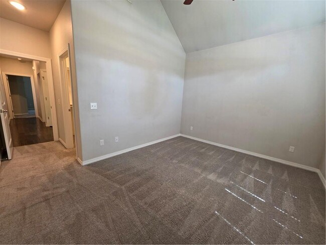 Building Photo - 751 Bob Glen Cir