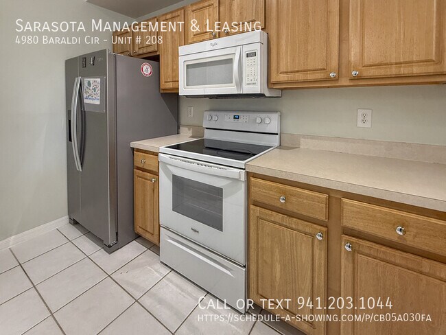 Building Photo - 4980 Baraldi Cir