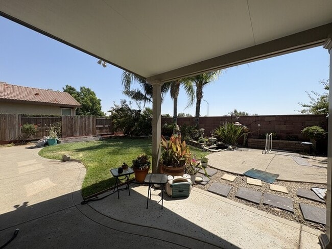 Building Photo - 11718 Kouros Way