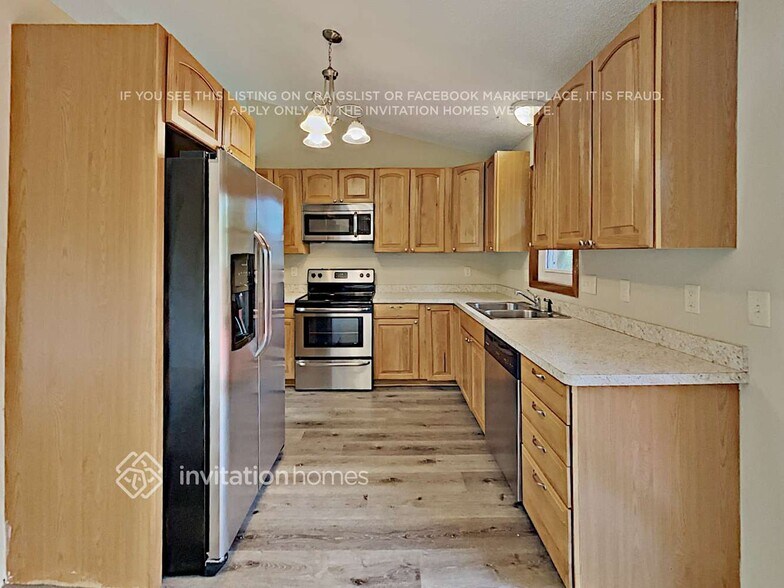 Building Photo - 5971 143rd Ln NW