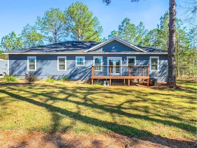 Building Photo - 134 Blackberry Ln