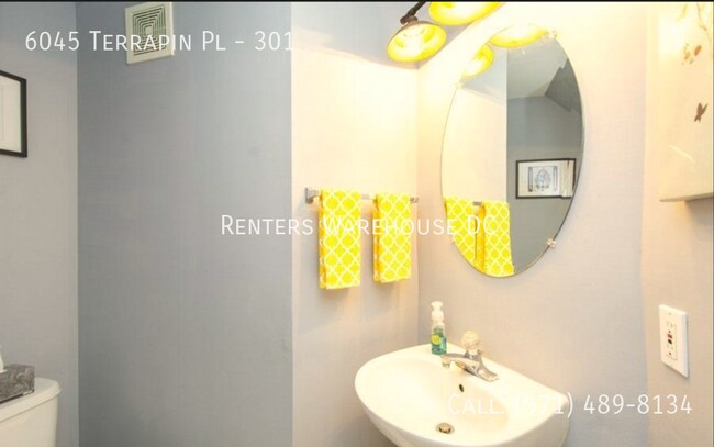 Building Photo - 6045 Terrapin Pl