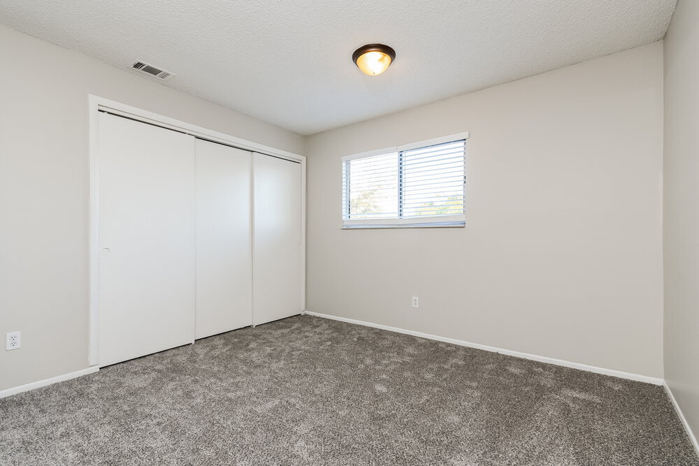 Building Photo - 490 Chicago Woods Cir