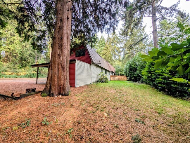 Building Photo - Corner Lot Triplex Unit in Gig Harbor, Ava...