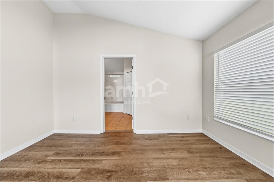 Building Photo - 3348 Clover Blossom Cir