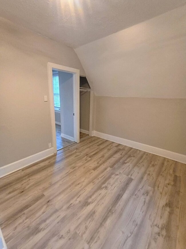 Building Photo - Charming 4-Bedroom Home in Harambee