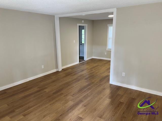 Building Photo - 308 Skyway Dr