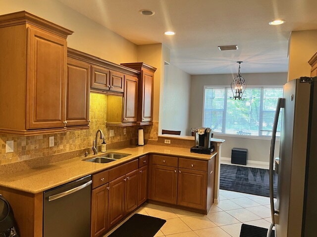 Building Photo - Spacious 3BR/2.5BA Townhome in Bella Terra...