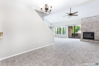 Building Photo - 25 Stanley St