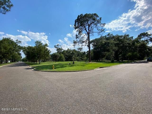 Building Photo - 4565 Royal Ave