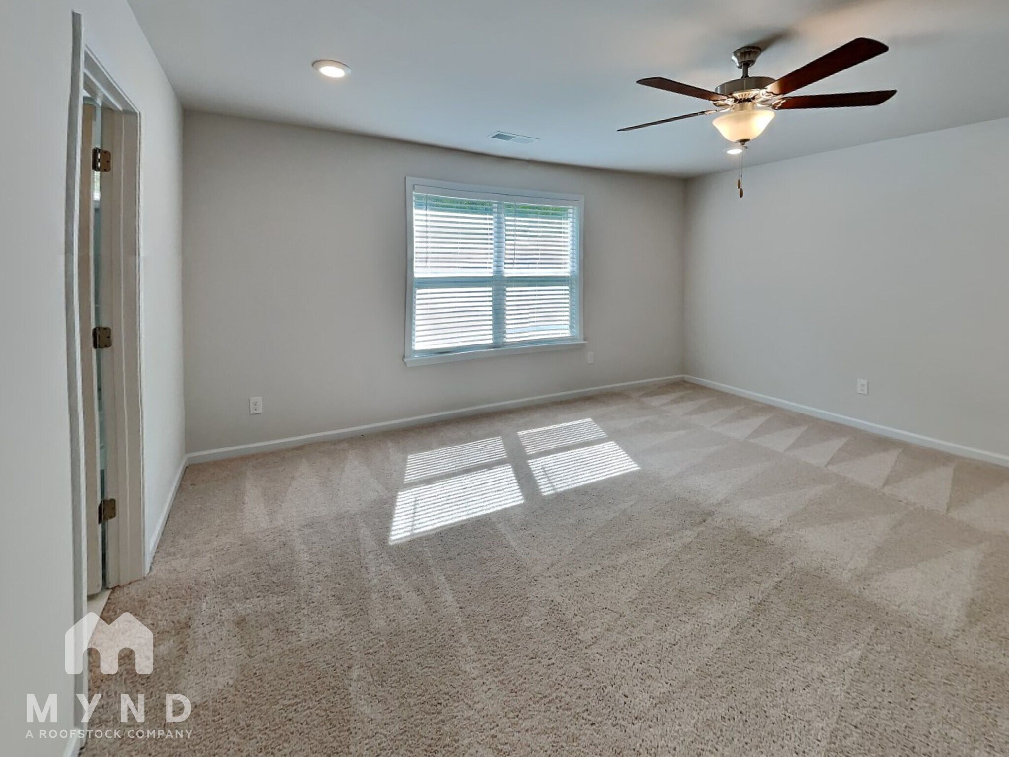 Building Photo - 107 Dew Drop Pointe