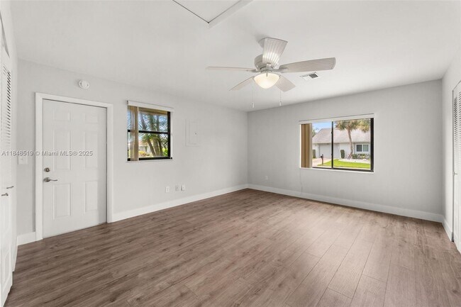Building Photo - 3115 NW 12th St