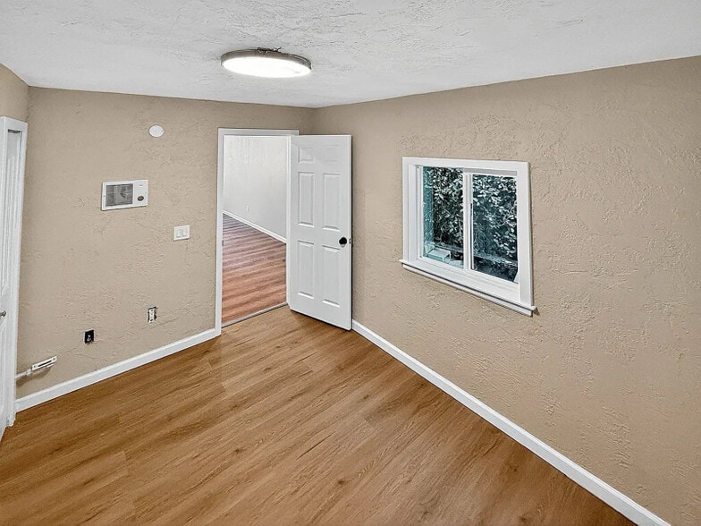 Building Photo - 4483 Bond St